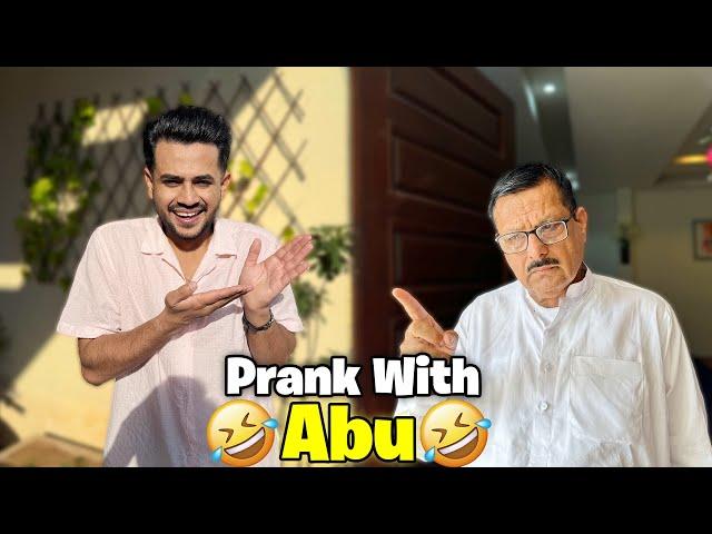 ToothPaste Khila Di Abu ko || Abu Ke Sath Prank Kiya Dant Par Gai