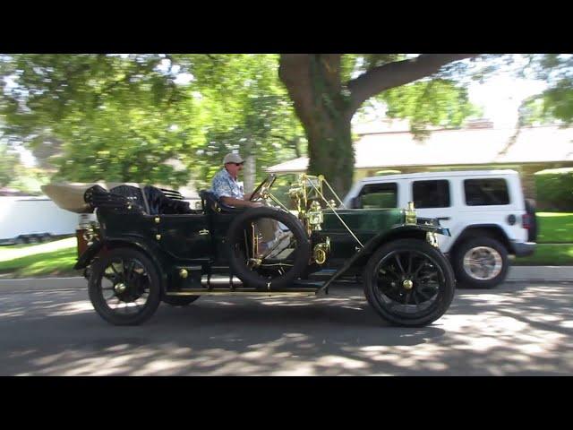 1910 Thomas Flyer M 6-40 5-Passenger Touring (Best in Show Winner)