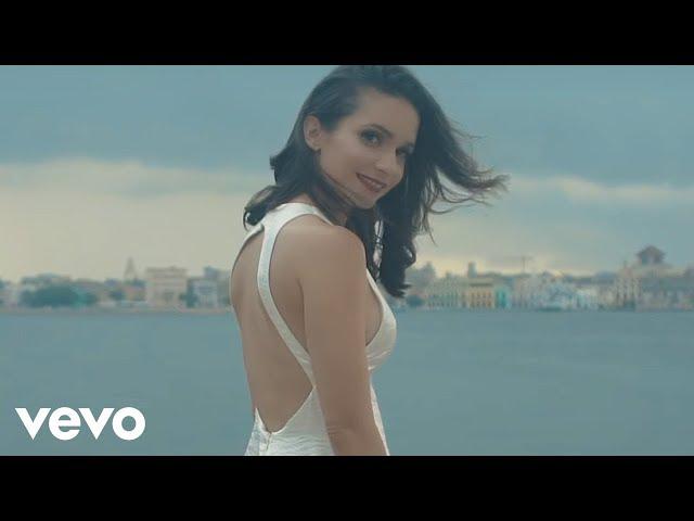 Diana Fuentes - La Gravedad (Official Video)