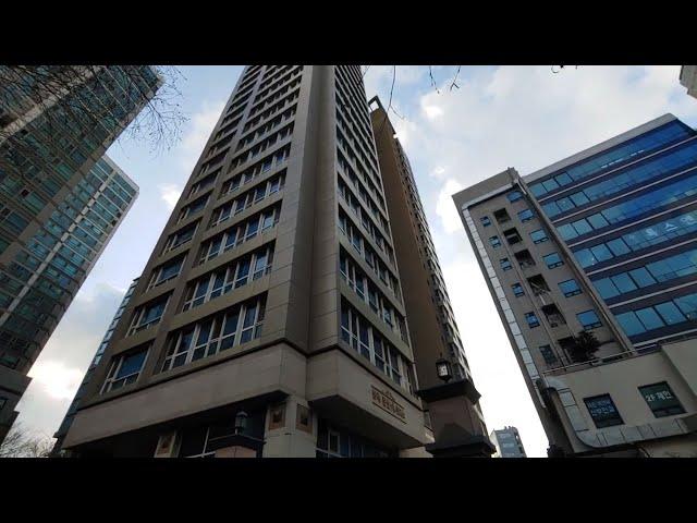 서초구 방배동 이수역 방배한신휴플러스 주상복합 아파트 전경입니다. #서초구 #방배동 #방배한신휴플러스 #아파트 #현대부동산