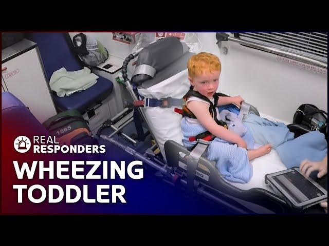 Paramedics Rush To Save Toddler Struggling For Breath | Inside The Ambulance