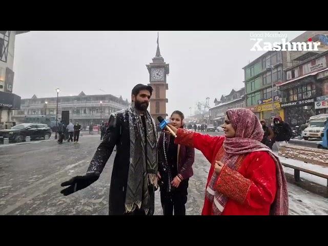 Srinagar welcomes tourists with  snowy charm, turning city into paradise