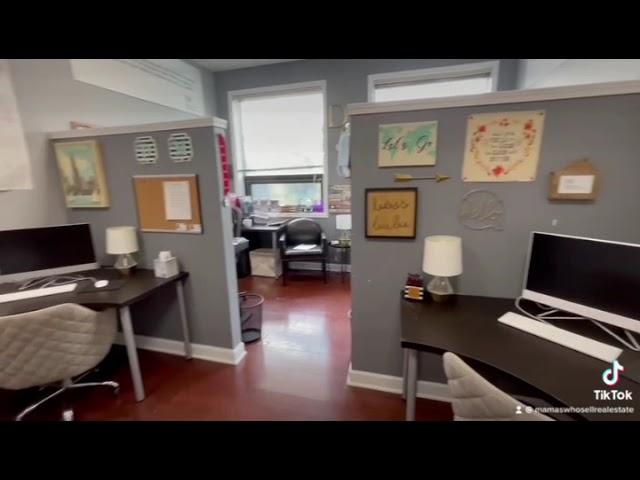 OFFICE TOUR