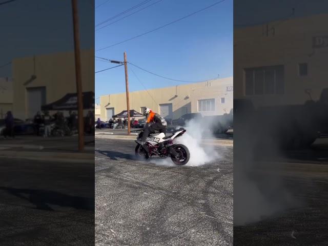 2023 Kawasaki Ninja ZX6R Custom Stunt Build with Impaktech! Stunt rider Jay Cruz 