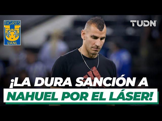 ¡NAHUEL GUZMÁN RECIBIÓ DURO CASTIGO POR EL LASER EN EL CLÁSICO REGIO! | TUDN