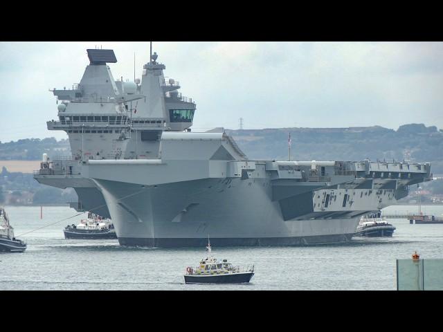 Aircraft carrrier HMS Queen Elizabeth returns to sea after being in Portsmouth for summer