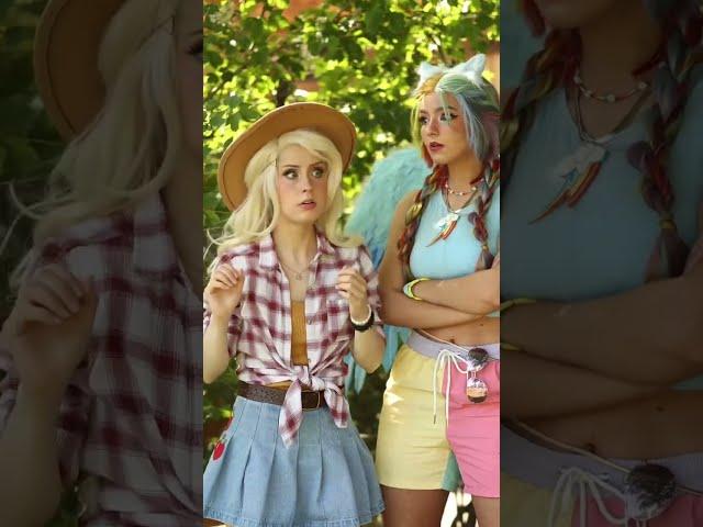 “Uhh…I’m over here ” - Rainbow Dash and Applejack cosplay with @halcybella  #mylittlepony