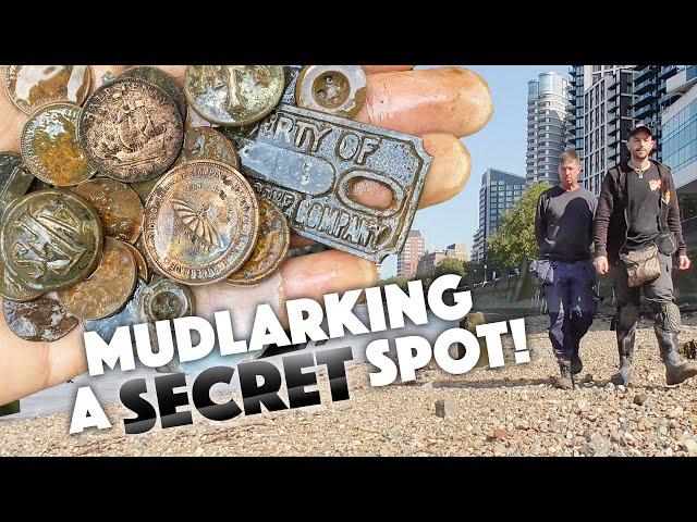 Mudlarking a SECRET LOCATION for Thames treasure! So many finds!