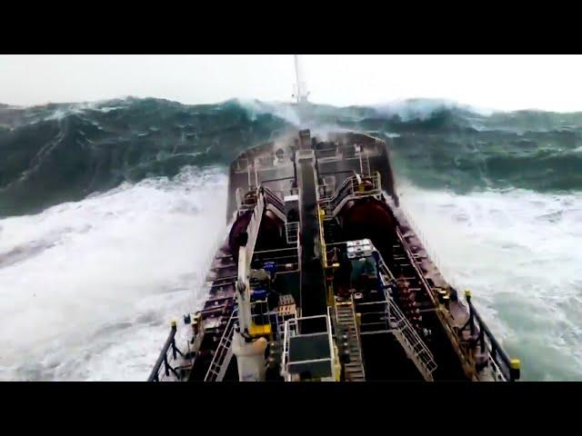 Ships caught in HUGE STORMS