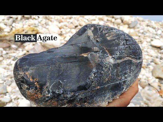 Black Stone or Black Diamond Can Change Your Life?. Discovery of Black Stone