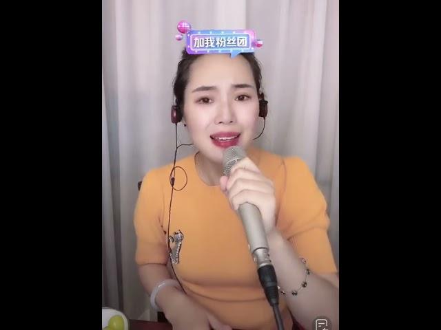 云朵直播演唱草原歌曲《又见草原》欣赏