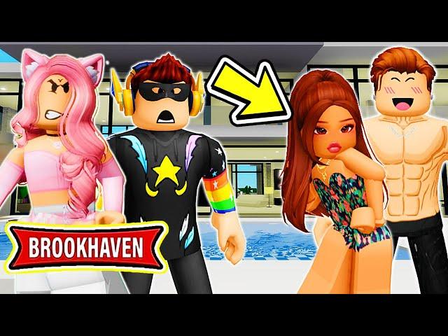 We SPY On MY CRUSH & HIS EX ( ROBLOX Brookhaven RP)