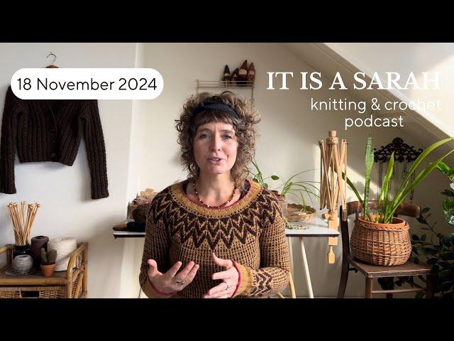 It Is A Sarah | (EN) | Round yoke neckline issues, new socks & advent plans