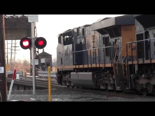 CSX ES40DC and SD70ACe Little Ferry Yard Q118