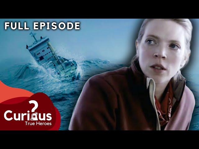 Stranded In The Middle Of The Ocean | Curious?: True Heroes