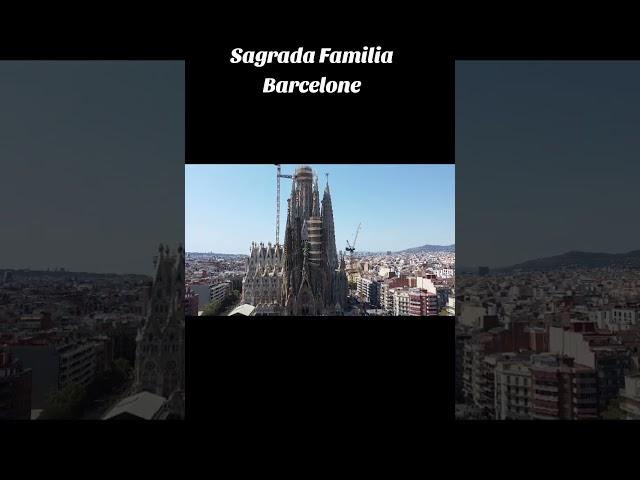 "La majestueuse Sagrada Família"  #Fexels video. #youtube #shorts #video #foryou #travel #france