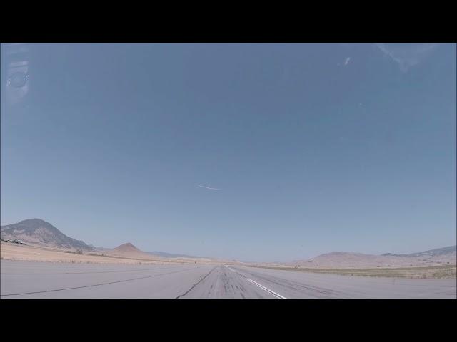 HPH twinshark sailplane take off and landing Siskiyou County Airport , Ca