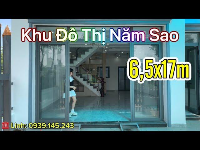  BÁN NHÀ KHU ĐÔ THỊ NĂM SAO/ Nhà đã hoàn công/ Diện tích rộng: 6,5x17m, cách chợ Bình Chánh 2,5km.