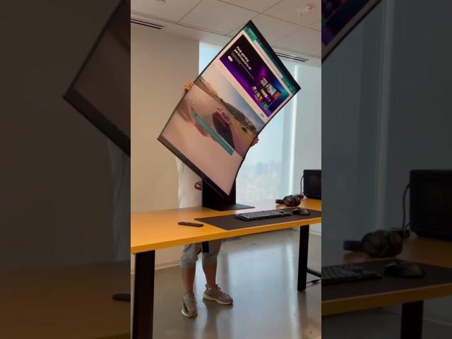 INSANE 55-inch Samsung Odyssey Ark Gaming Monitor! 