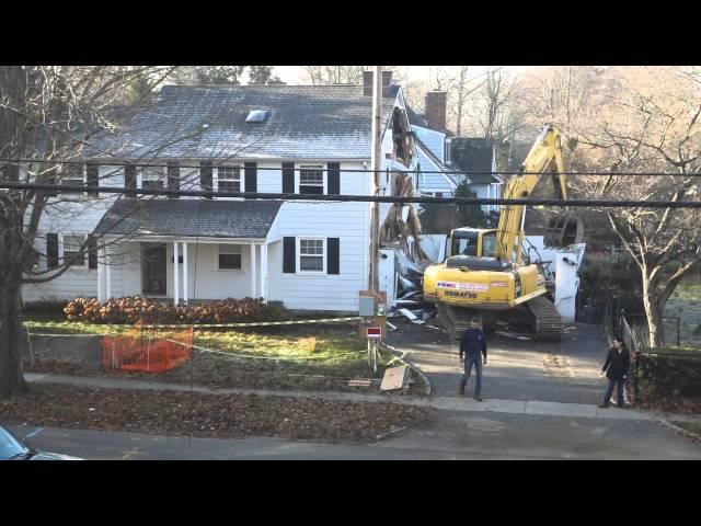 2015 House Demolition from whole to hole in 48 minutes! (in full HD!)