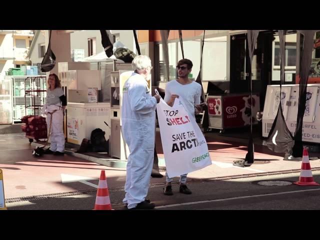 Greenpeace-AktivistInnen blockieren alle Shell-Tankstellen in Zürich