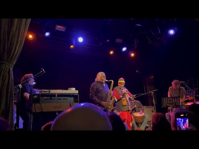 Yo La Tengo – Outsmartener – 2024-12-26 – Bowery Ballroom, New York, NY