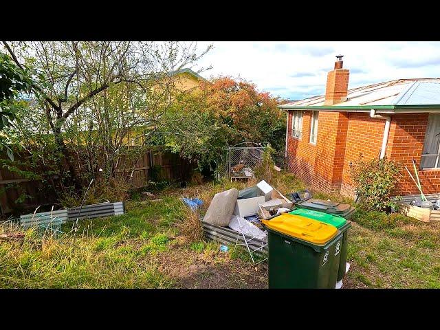 Junkyard Garden gets full Cleanup (Owner was Amazed)!