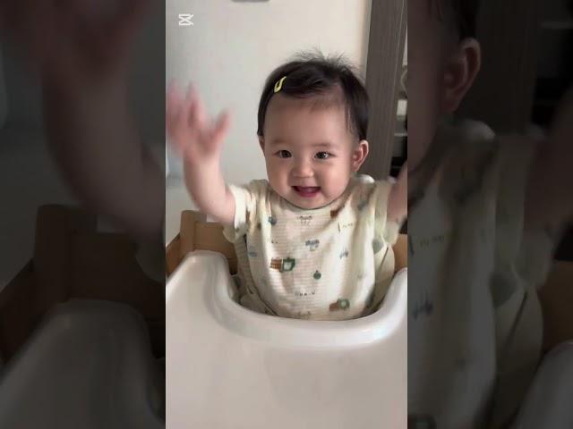 엄마 내가 놀아줄게..!! #koreanbaby #10개월아기 #baby #육아일기 #김푸딩 #육아 #cute