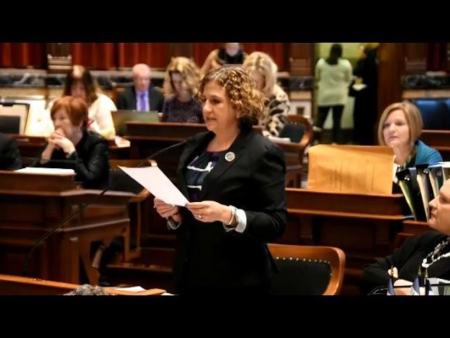 Iowa Senate Democrats seek larger investment in Iowa Schools