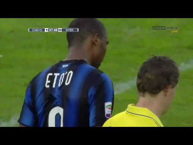 Eto'o headbutts Boštjan Cesar (Zidane style) [HD]