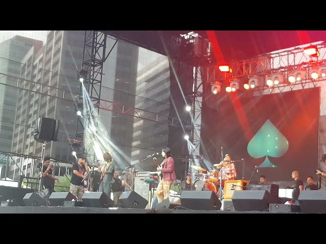 IV of Spade - Mundo Live @ Toyota Music Fest PH 2018