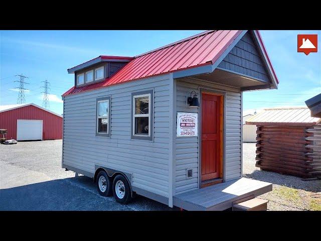 Live Simply and Affordable In This Tiny House For Sale