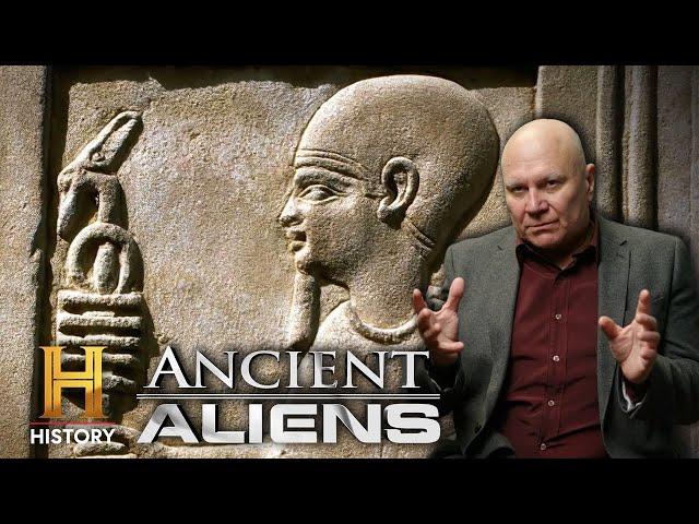 Außerirdische Lehrer: Wie lernten Menschen den Metallschmied? | Ancient Aliens | The HISTORY Channel