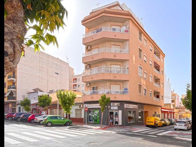 CHARMING CENTRALLY LOCATED APARTMENT IN TORREVIEJA, ALICANTE, COSTA BLANCA!