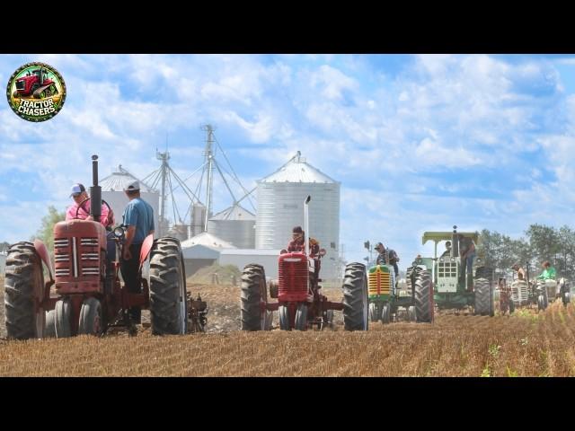 Classic Tractors Plowing: Alvordton Plow Day