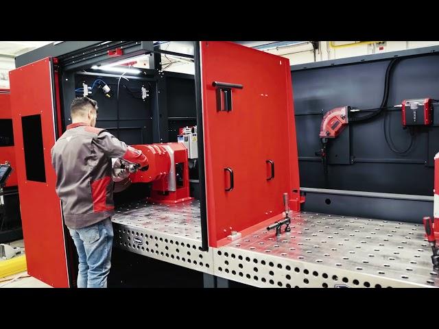 Efficient Welding | Meet the Fronius CWC-D Cobot welding cell