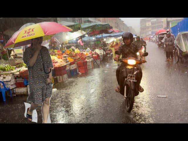 Heavy Rain in Phnom Penh City & Street Views - Cambodia Market Street Food