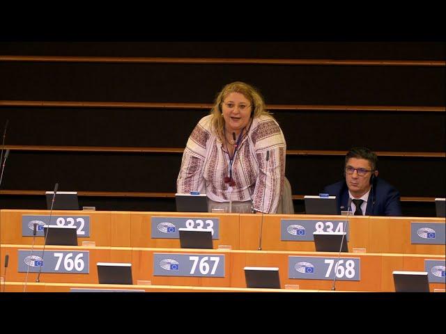 Diana Șoșoacă, mesaj pro Donald Trump în Parlamentul European, în dezacord cu alți eurodeputați.