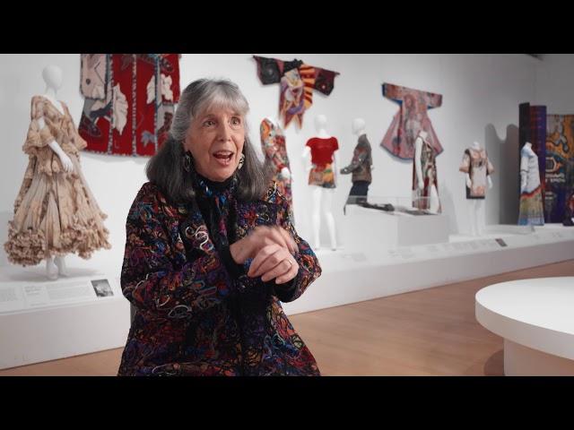 Art to Wear segment with Julie Schafler Dale and Linda Mendelson, STORYTELLERS episode