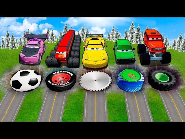 Mega pits with McQueen and Pixar Cars Vs Big & Small Lightning McQueen! BeamNG Drive Battle!