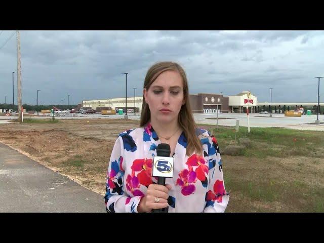 VIDEO: What to expect when Buc-ee's opens its doors