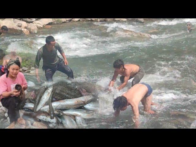 Fishing in the river  @budhamagardil2042 #Asla #river #fishing