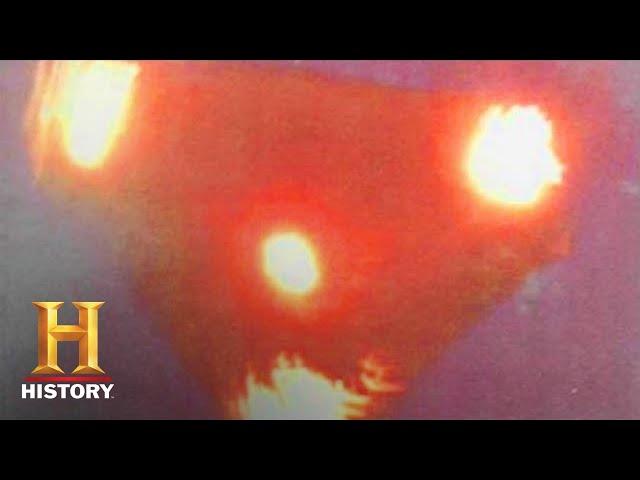 UFO Hunters: UFO Sighting in Triangle Alley (Season 3) | History