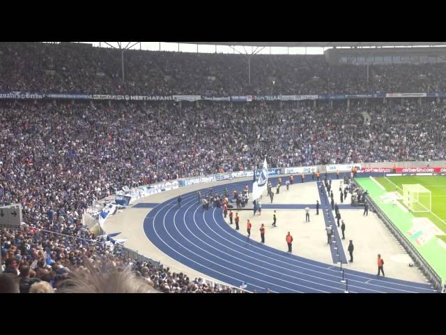 Hertha BSC - FC Augsburg Aufstieg und Meisterfeier 2011 - 13min. HD