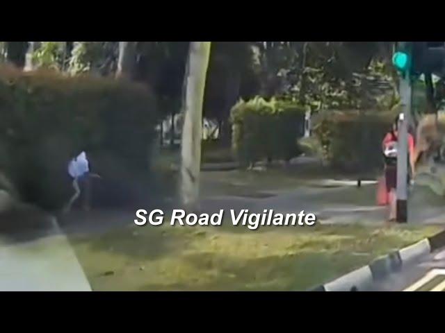 6jan2025 yishun ave 11 cyclist dash across the junction & crash into the bushes