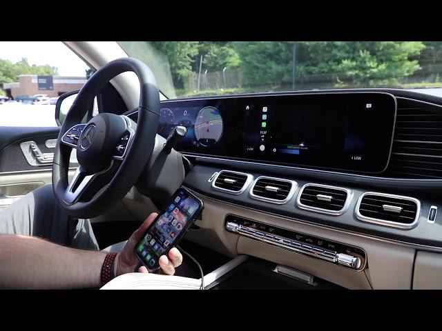 How To Quickly Access SIRI in your Mercedes-Benz | Mercedes-Benz of Goldens Bridge