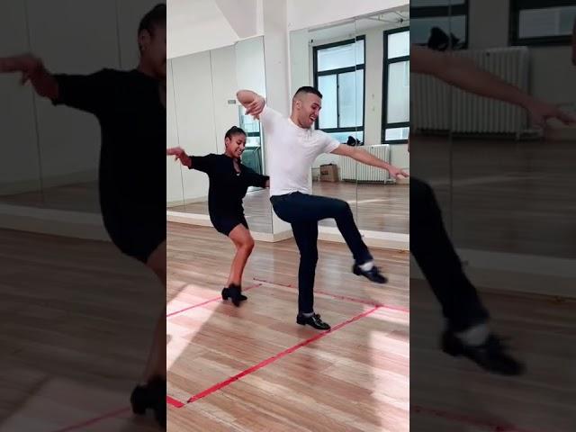 Salsa Footwork Diego Rivera & Yaritza Arboleda