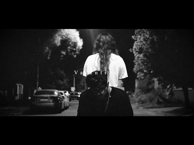 Valentine - Sin vos (Video Oficial) Shot by Kusa 草