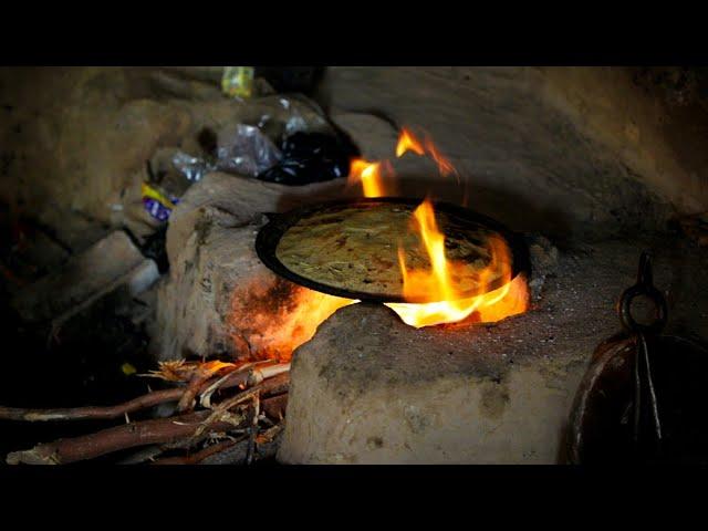 Meking of Bajra ki roti || Gujarat village life. India