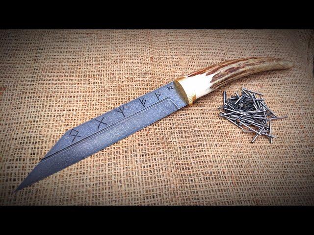 Wootz steel from boot nails . Viking knife making